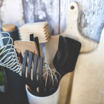 5 utensilios indispensables en la cocina