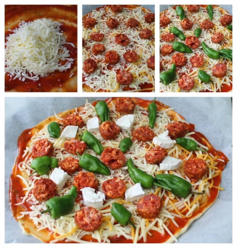 Pizza de chorizo y pimientos del padrón preparación