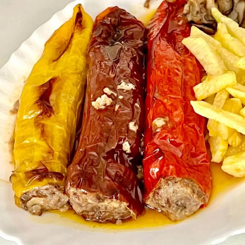 Pimientos rellenos de carne