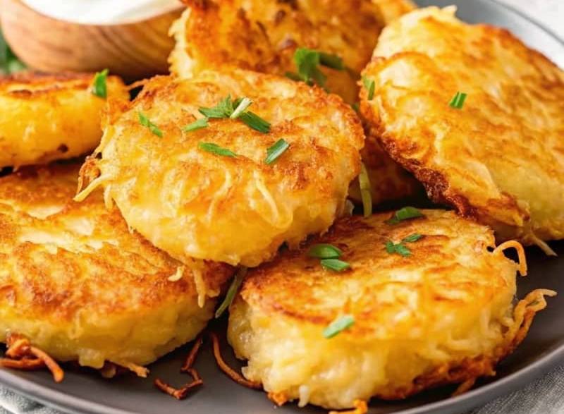 Tortitas de papas ralladas con queso