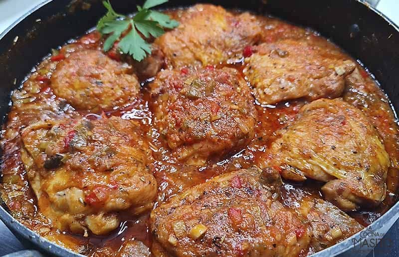Pollo a la cazadora receta fácil