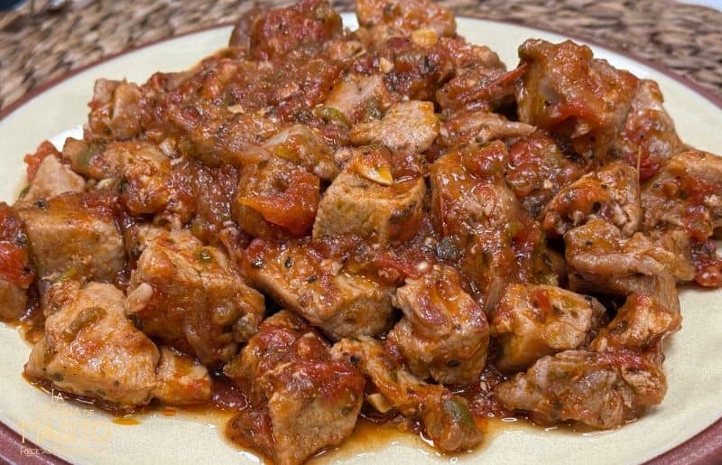 Magro de cerdo con tomate y pimientos receta de la abuela
