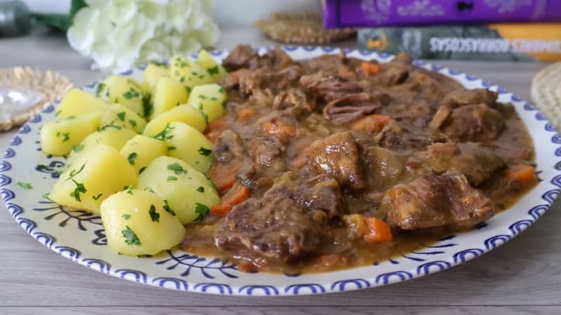 Ternera guisada receta tradicional paso a paso